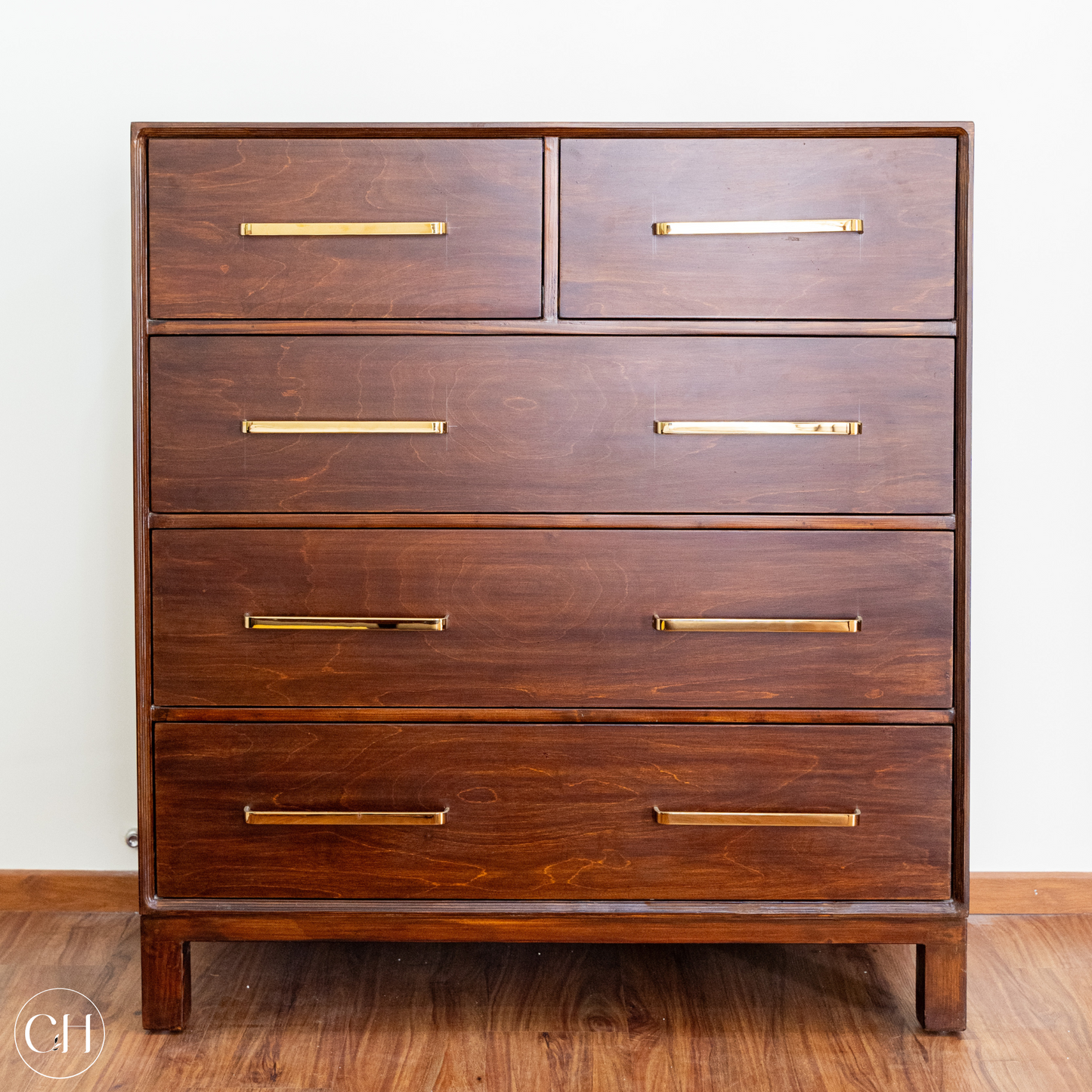 Elden - Modern Wooden Dresser with Gold-Colored Handles