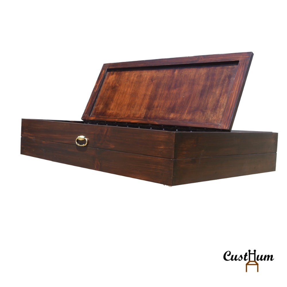 CustHum-BoxOnWheels-blanket-box03-halfway open