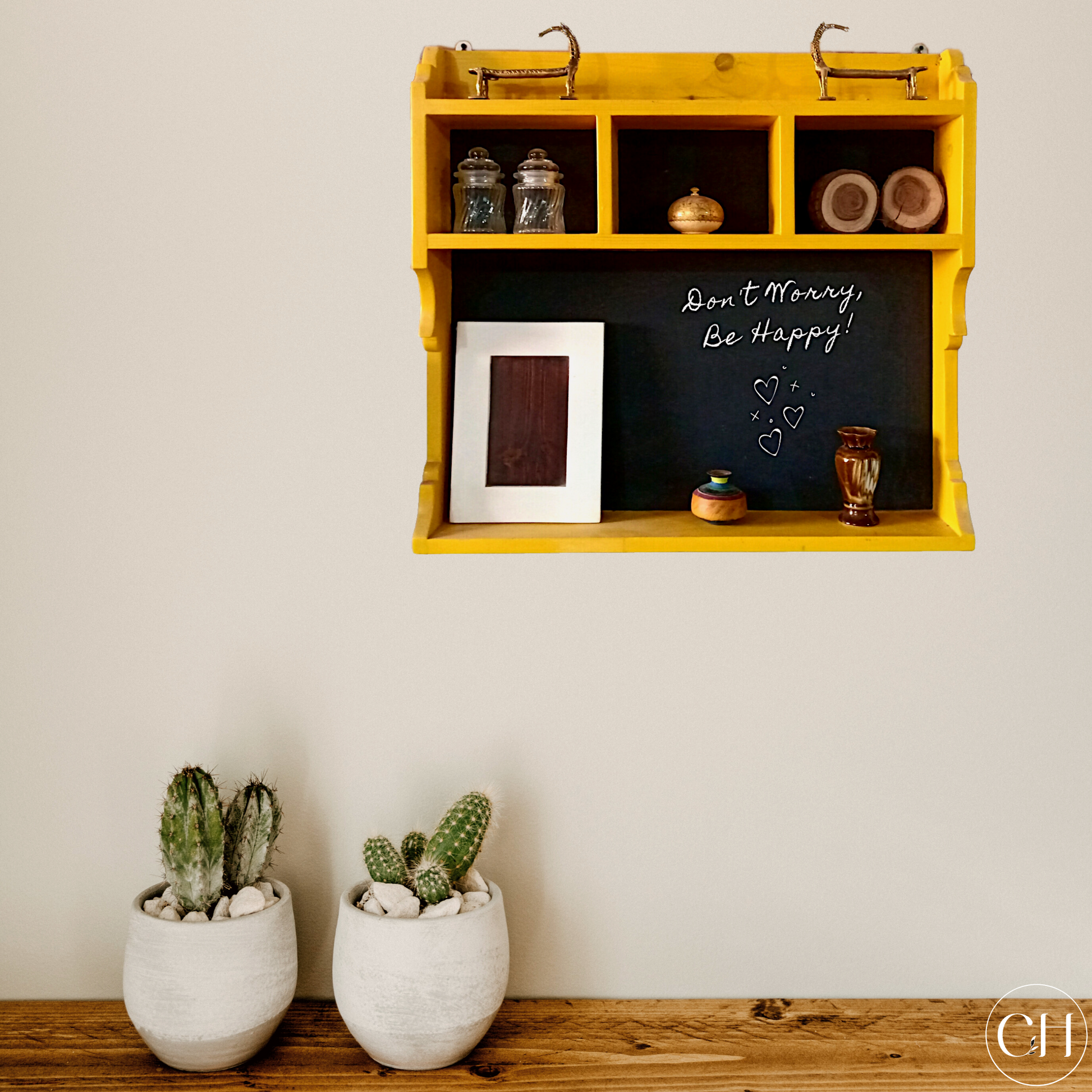 Aurum - Cottage-style Wall-mounted Shelf - CustHum