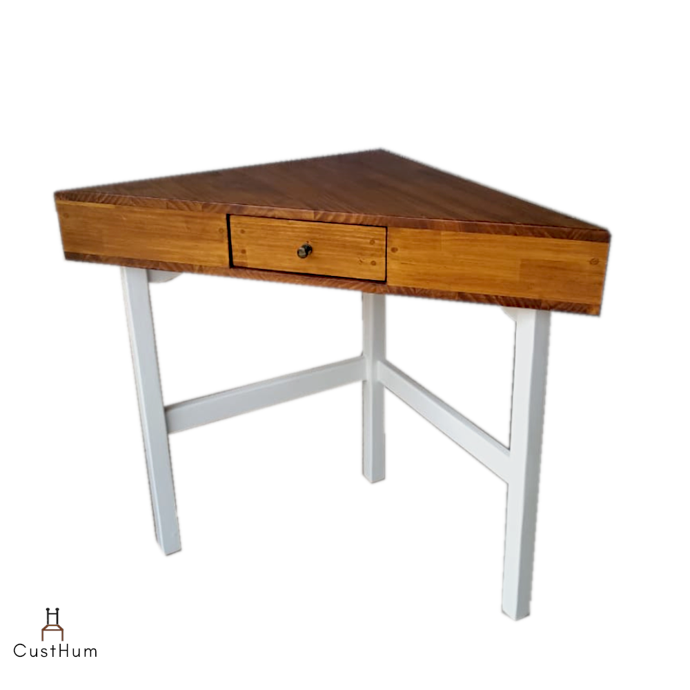 Clover - Elegant Solid Wood Corner Table - CustHum