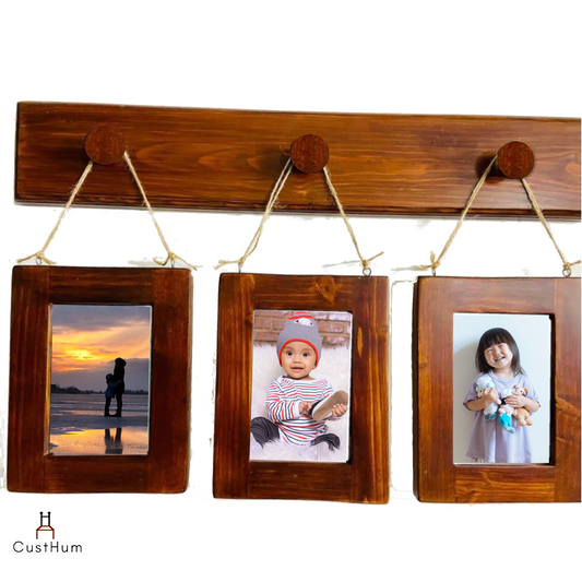 CustHum-Moneta-wooden photo frame gallery with 3 wooden knobs and strings